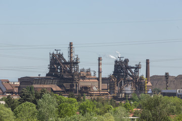 Fototapeta na wymiar Iron and steel factory .