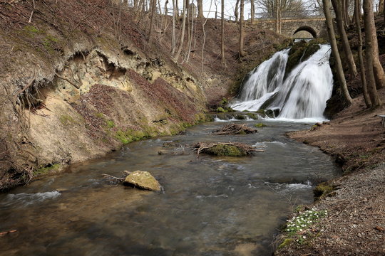 Der Lutter Wasserfall bei Gro&szlig;bartloff in Th&uuml;ringen