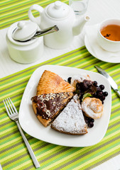 tea time © Maksim Shebeko