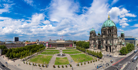 View of Berlin Cathedral © Sergii Figurnyi