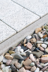 Moderne Gartenplatten und Zierkies, Handwerk, Gartenarchitektur, Baustoffe, Baumaterial, Wegebau