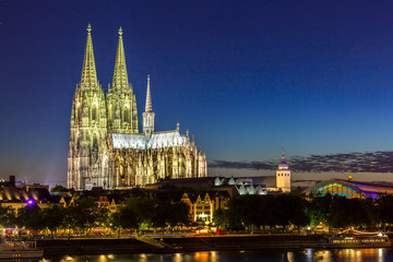 Fototapeta na wymiar Cologne Cathedral River Rhine