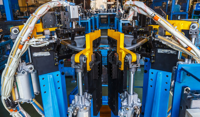 Jigs work welding in the automotive industry