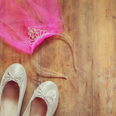 girl's diamond tiara with pink  chiffon vail