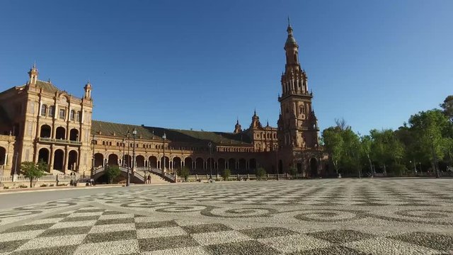 Siviglia, Andalusia, Spagna - Aprile 14, 2016: Piazza di Spagna (Ultra High Definition, UltraHD, Ultra HD, UHD, 4K, 2160P, 3840x2160)