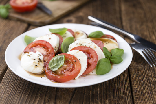 Tomatoes with Mozzarella and Balasimco dressing
