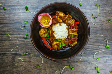 Kalmar Kung Pao garnish rice