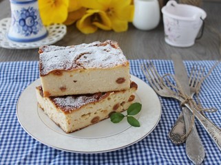 Cheesecake, cottage cheese pudding with fresh lemon.