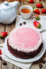 Strawberry mousse brownie cake