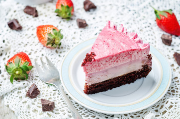 Strawberry mousse brownie cake