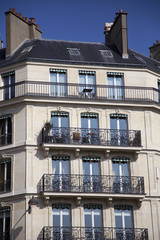Obraz premium Authentic Paris building