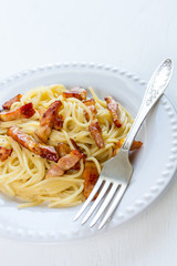Spaghetti carbonara with a bacon