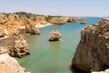 Fototapeta na wymiar Rocks and rocky beach, ocean, Portugal