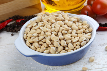 Dry white beans