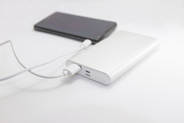 connect the power bank to mobile phone