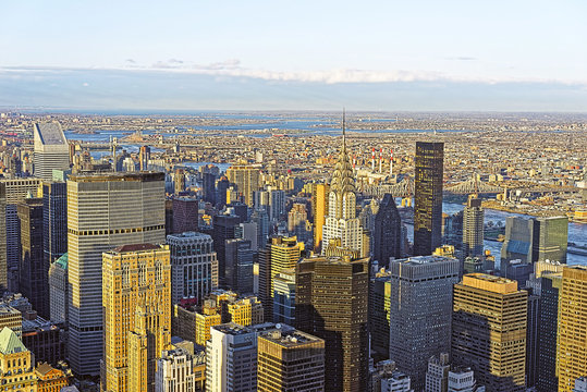 Aerial view of Midtown Manhattan and Long Island City
