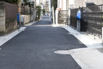 住宅　新築時の接道セットバック　イメージ　狭い路地　東京　都心　緊急車両道幅確保
