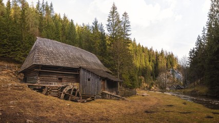Obraz premium Old Mill in Kvacianska Dolina, Slovakia