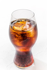 コーラと氷　 cola and ice