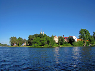 Obraz premium Нило-Столобенский монастырь