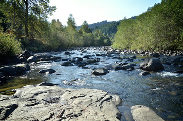 Fototapeta na wymiar Molalla River