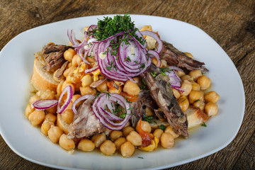 Beef with chickpea