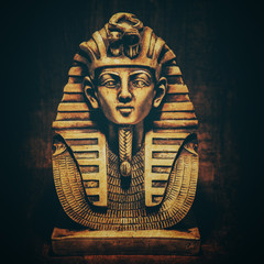 Stone pharaoh tutankhamen mask - obrazy, fototapety, plakaty