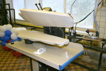 Ironing press