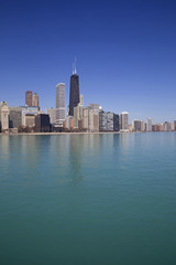 Fototapeta na wymiar View of Chicago from Michigan lake