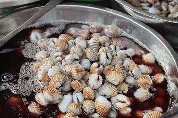 fresh cockle for cooking in the market.