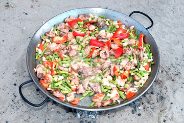 Cooking spanish paella