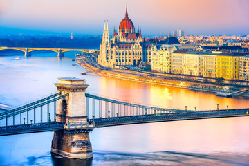 Obraz na płótnie Canvas Budapest at sunset, Hungary