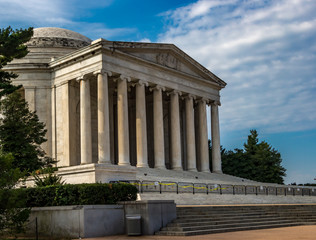 Fototapeta premium Jefferson Memorial Closed. An image of the front of the Jefferson Memorial in Washington DC during a government shutdown.