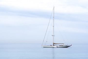 Fototapeta premium Velero en calma