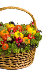 Fototapeta na wymiar beautiful basket of vegetables
