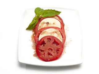 cheese and tomato slices