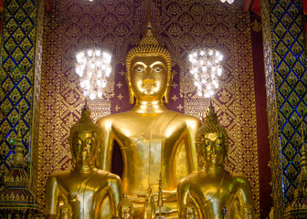 golden buddha statue 
