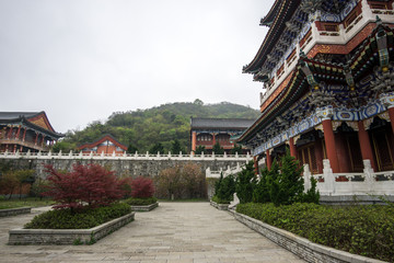 tianmen mountain temple architecture