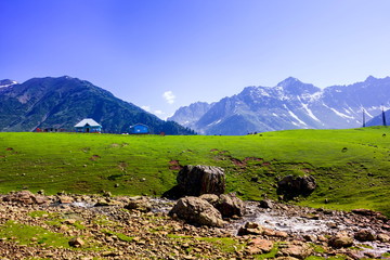 Fototapeta premium Beautiful mountain view with snow of Sonamarg, Jammu and Kashmir state, India