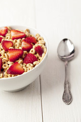 cereal rings and berries