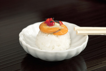 image of sushi.