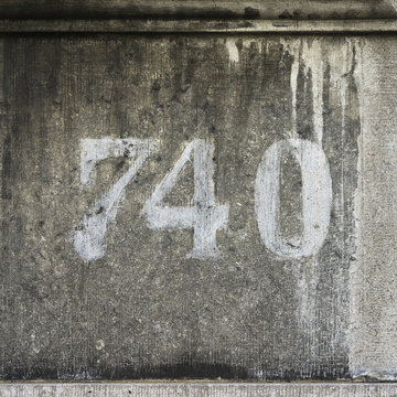 「740/7」の写真素材 | 105件の無料イラスト画像 | Adobe Stock