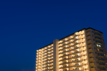 日本のマンションの夜景