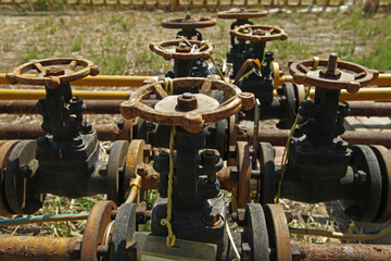 The pipe and valve oil fields