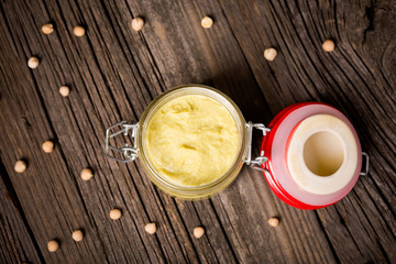 Natural diy homemade wasabi hummus