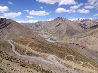 Fototapeta na wymiar Beautiful mountains on Leh highway, Leh district, Ladakh, Himalayas, Jammu and Kashmir, Northern India