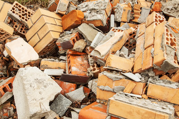 Obraz premium broken bricks. debris, construction garbage, rubbish dump.Close up