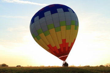 Obraz premium Hot Air Balloon landing