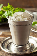 Cold Refreshing Classic Mint Julep