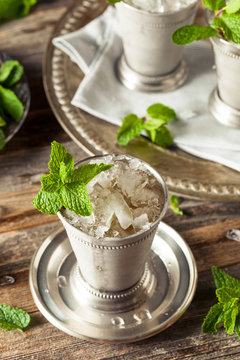 Cold Refreshing Classic Mint Julep